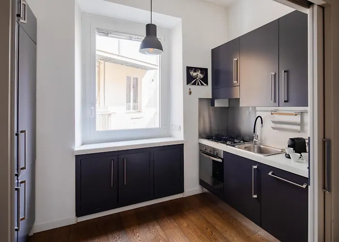 2 Bedrooms Flat Near Via Veneto * Rome