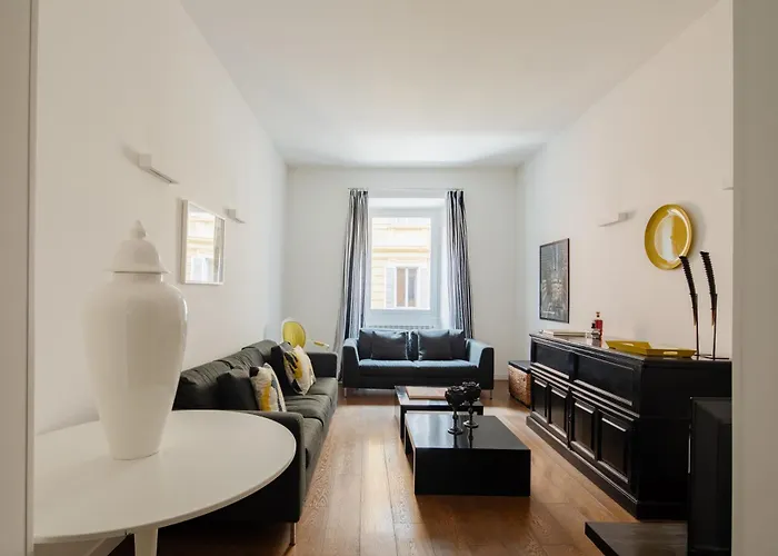דירה 2 Bedrooms Flat Near Via Veneto רומא