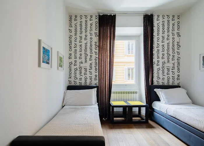 2 Bedrooms Flat Near Via Veneto * רומא